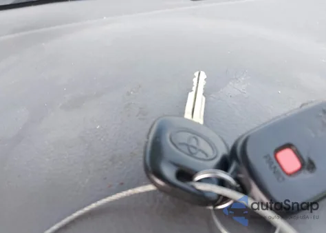 2006 Toyota Corolla Le from USA, damaged, VIN 1NXBR32E76Z748198